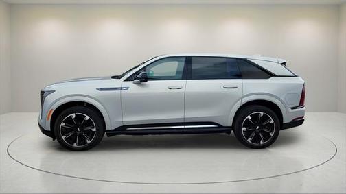 2025 Cadillac Escalade IQ Sport 1
