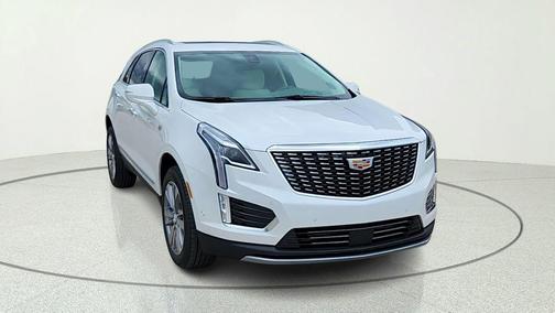 Crystal White Tricoat 2026 Cadillac XT5 Premium Luxury