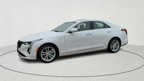 2022 Cadillac CT4 Luxury