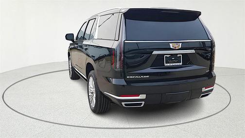 2026 Cadillac Escalade Luxury