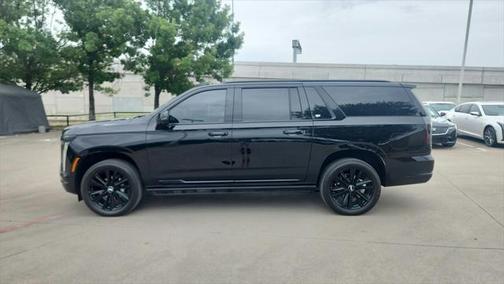 2025 Cadillac Escalade ESV Sport