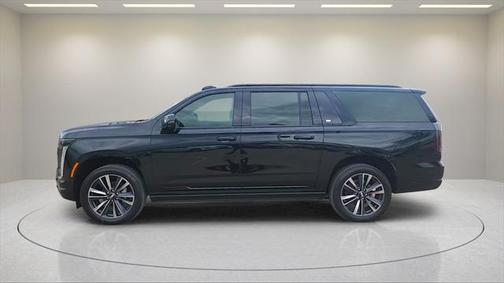 2025 Cadillac Escalade ESV Sport