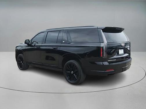 2025 Cadillac Escalade ESV Sport
