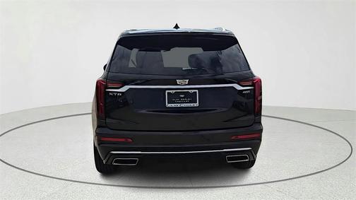 2024 Cadillac XT6 Premium Luxury FWD