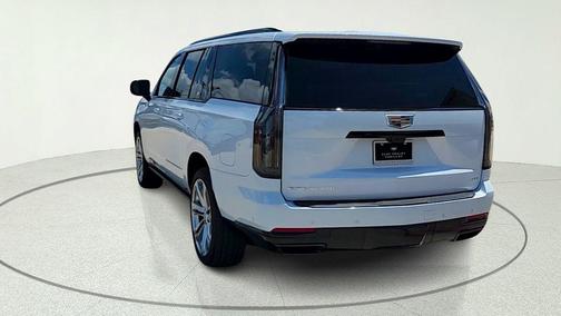 Vibrant White Tricoat 2026 Cadillac Escalade ESV Sport Platinum