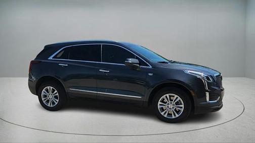 2022 Cadillac XT5 Luxury