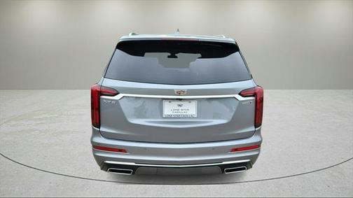 2025 Cadillac XT6 Luxury FWD