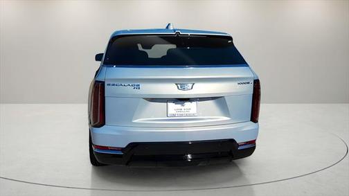 2025 Cadillac Escalade Luxury
