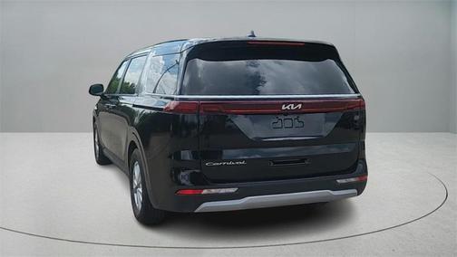 2022 Kia Carnival LXS
