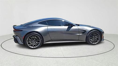 2019 Aston Martin Vantage Base