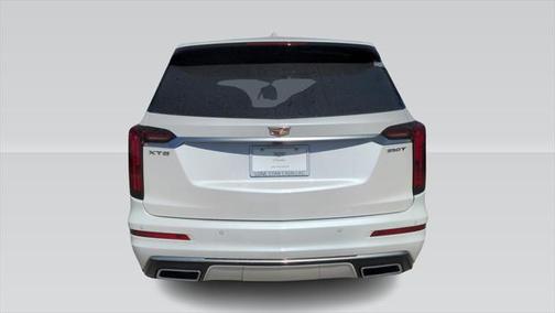 2024 Cadillac XT6 Luxury FWD