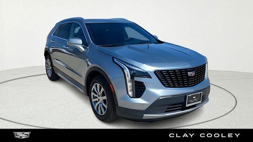 Argent Silver Metallic 2023 Cadillac XT4 Premium Luxury