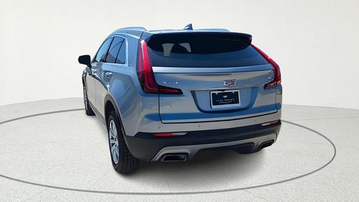 Argent Silver Metallic 2023 Cadillac XT4 Premium Luxury