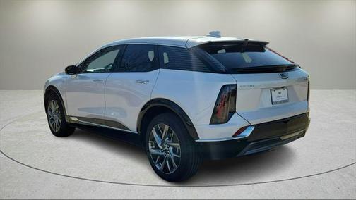 2025 Cadillac OPTIQ Luxury 1 AWD