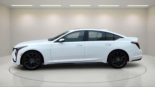 2025 Cadillac CT5 Sport