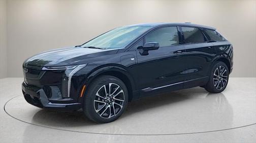2025 Cadillac OPTIQ Luxury