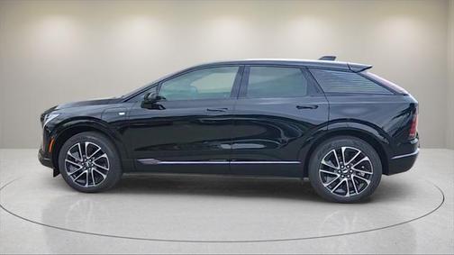2025 Cadillac OPTIQ Luxury