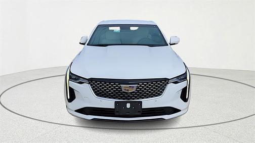 2023 Cadillac CT4 Premium Luxury