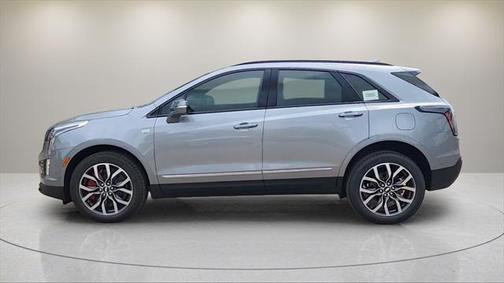 2025 Cadillac XT5 Sport