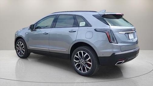 2025 Cadillac XT5 Sport