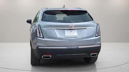 2025 Cadillac XT5 Sport