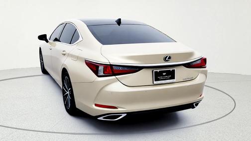 2022 Lexus ES 350 Base