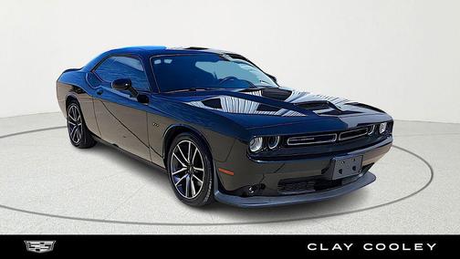 Pitch Black Clearcoat 2023 Dodge Challenger R/T