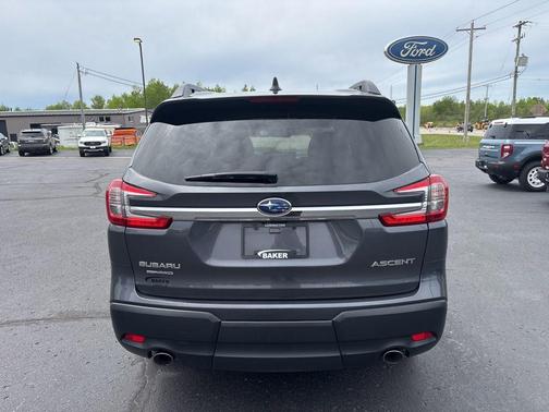 Magnetite Gray Metallic 2023 Subaru Ascent Premium 8-Passenger