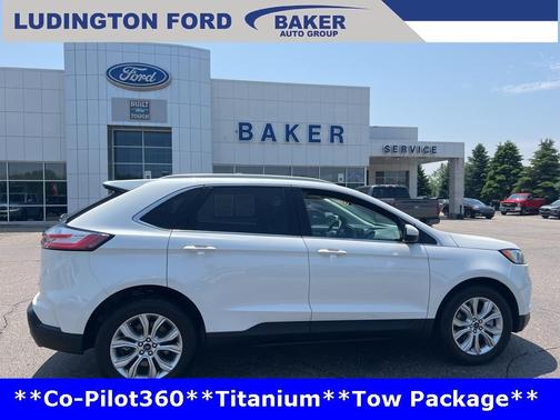 2022 Ford Edge Titanium