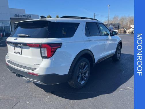 Star White 2026 Ford Explorer Active
