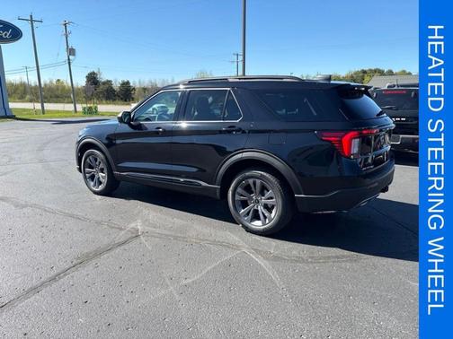 Agate Black Metallic 2026 Ford Explorer Active