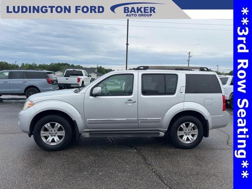 2011 Nissan Pathfinder Silver