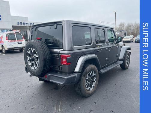 2025 Jeep Wrangler Sahara