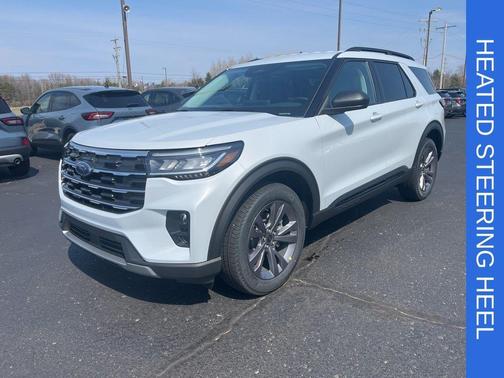 Space White Metallic 2026 Ford Explorer Active