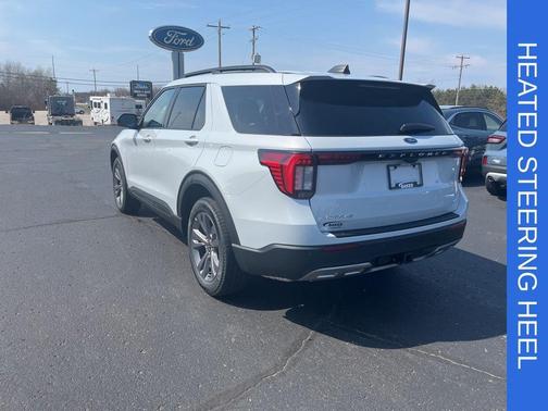 Space White Metallic 2026 Ford Explorer Active