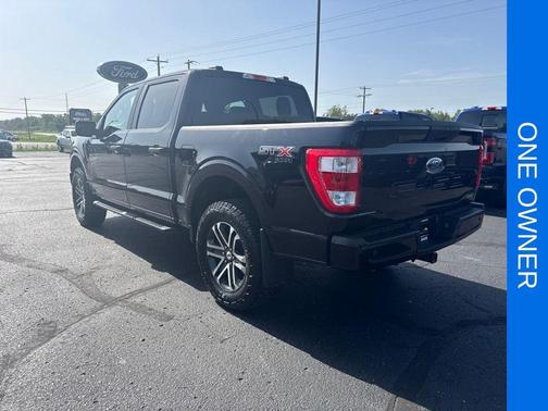 Black Metallic 2023 Ford F-150 XL