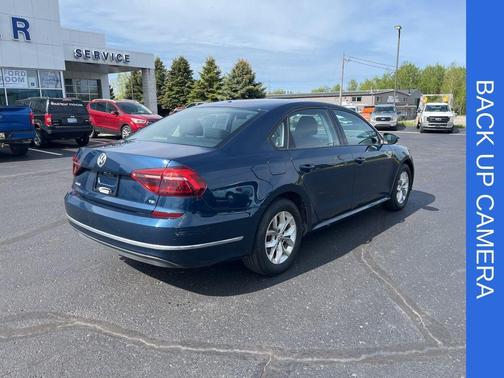 Tourmaline Blue Metallic 2018 Volkswagen Passat 2.0T S