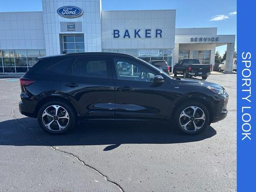 Black Metallic 2025 Ford Escape ST-Line Elite
