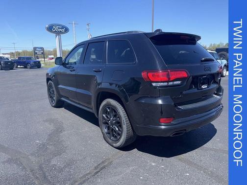 Diamond Black 2022 Jeep Grand Cherokee WK Limited