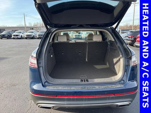 2019 Lincoln Nautilus Reserve