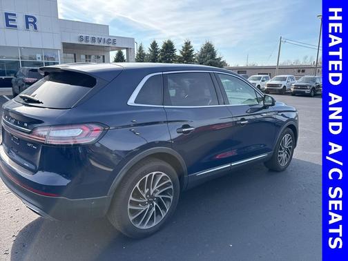 2019 Lincoln Nautilus Reserve