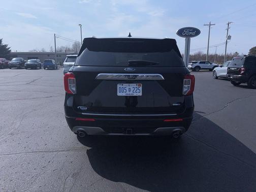 Black 2020 Ford Explorer Limited