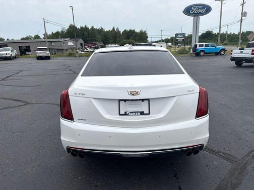 Crystal White Tri-Coat 2018 Cadillac CT6 3.6L Luxury