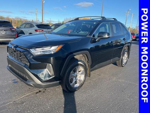 2022 Toyota RAV4 XLE