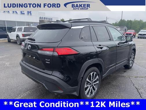 2024 Toyota Corolla Cross XLE