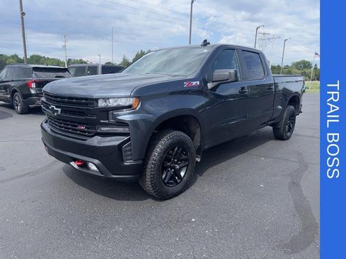 Shadow Gray Metallic 2019 Chevrolet Silverado 1500 LT Trail Boss