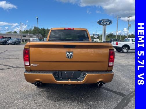 2012 RAM 1500 ST