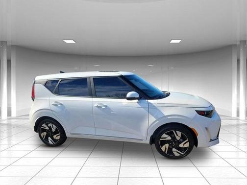2025 Kia Soul GT-Line 2.0L