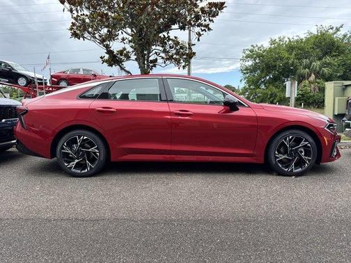 2025 Kia K5 GT-Line