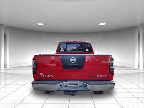 2010 Nissan Titan SE